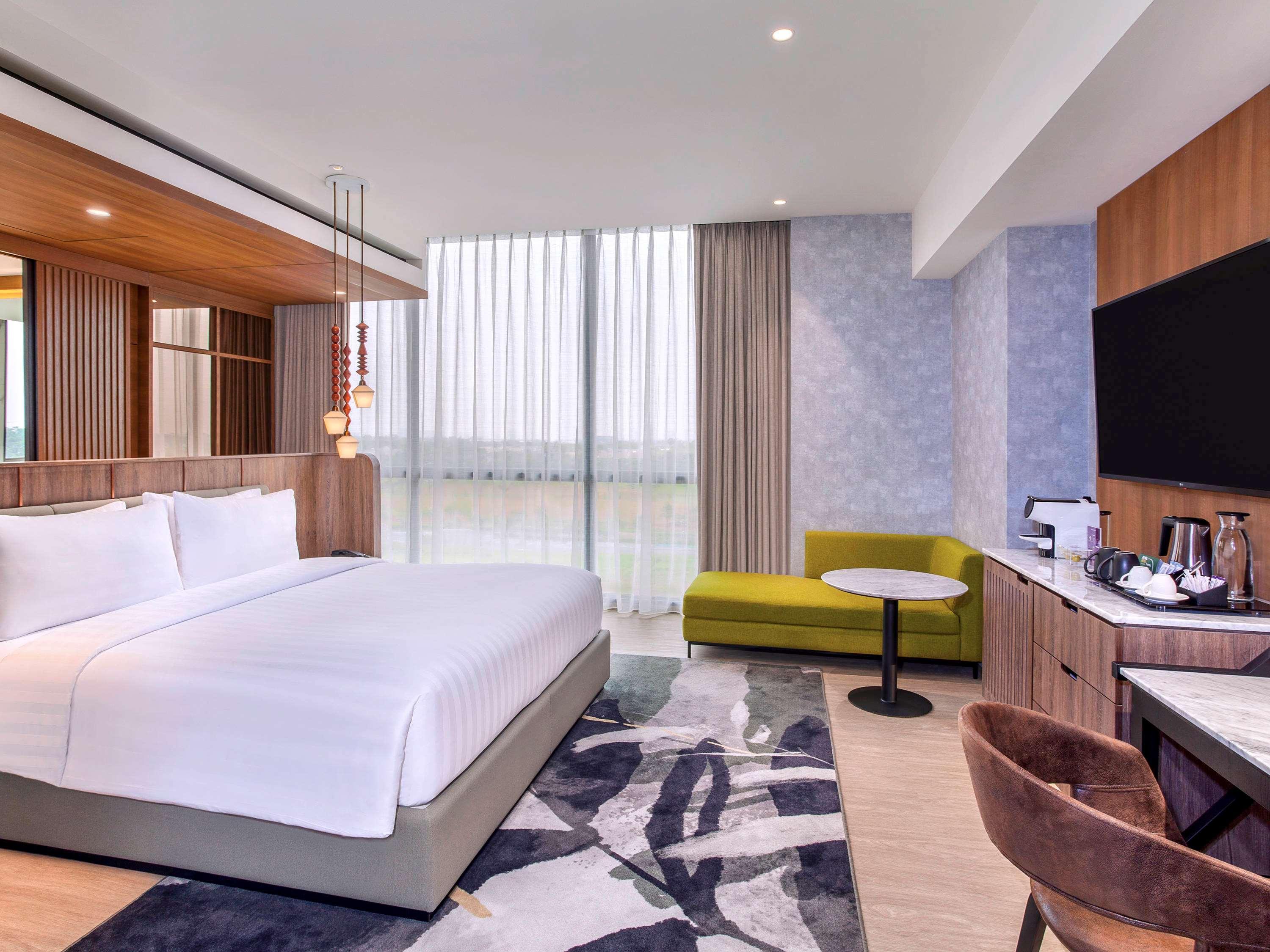 Mercure Tangerang Bsd City Extérieur photo